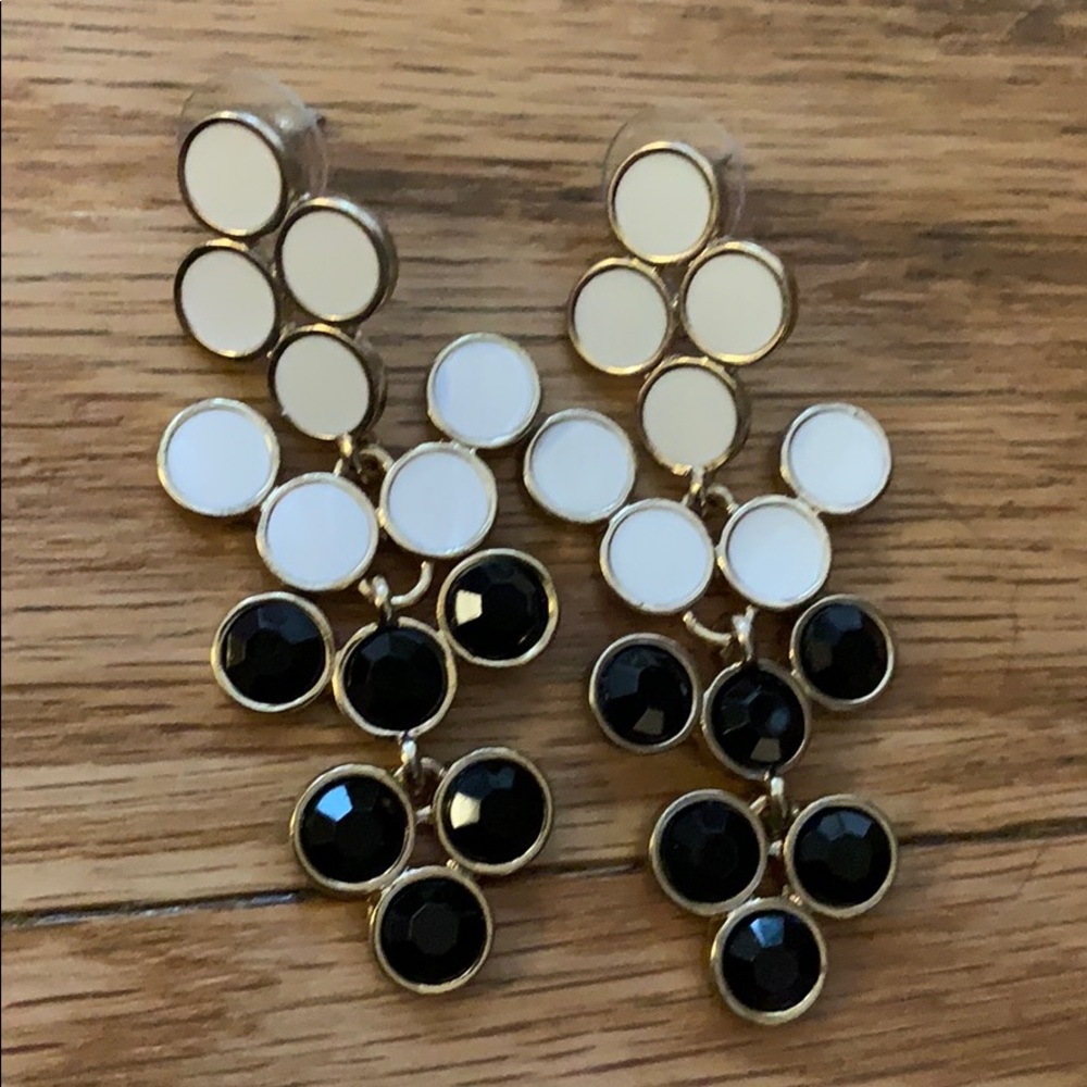 Black and White Kate Spade Earrings!